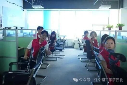 微信图片_2025-09-24_203118_380.jpg 微信图片_2025-09-24_203118_380.jpg